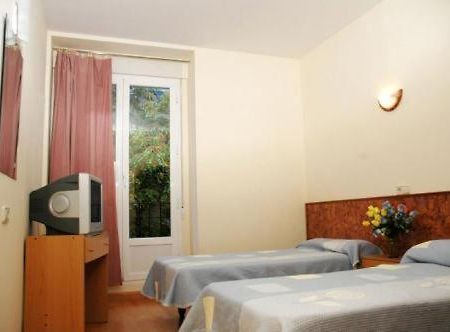 Hostal Camino Madrid Exterior foto